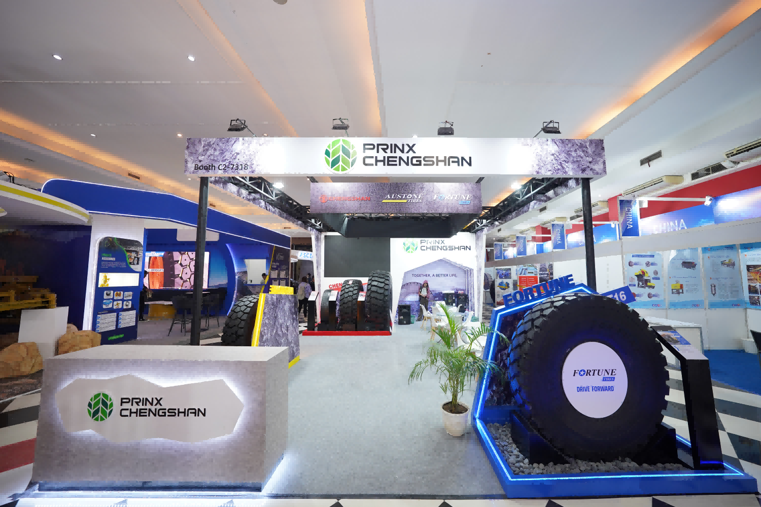 人生就是博闪耀印尼国际矿业展 赋能全球矿业可持续发展